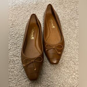 L’intervalle brown crocodile ballet shoes size 37EUR